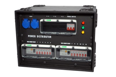 FPB-211, CEE Power Distributor Rack , Size: 6U, 1 x 5PIN 63A CEE input/output , 12 x 3PIN 16A Output , 2 x 3PIN 16A Output , Delixi breaker , Voltage Ammeter, IP67 Cover to protect the breaker,IP Rated: IP44.