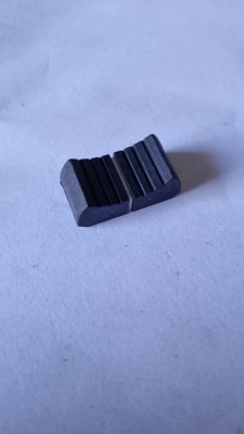 Fader knob (black) 8mm shaft channel/master Fader