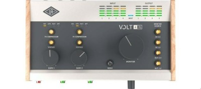 Volt 476  Desktop 4-in/4-out USB audio interface with built-in 1176 compressor