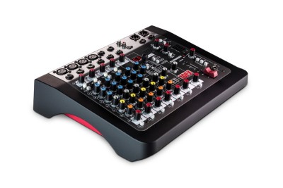 Hybrid compact 10 input mixer / 4x4 USB interface with FX