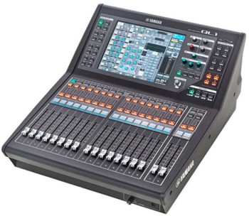Yamaha QL digital mixer